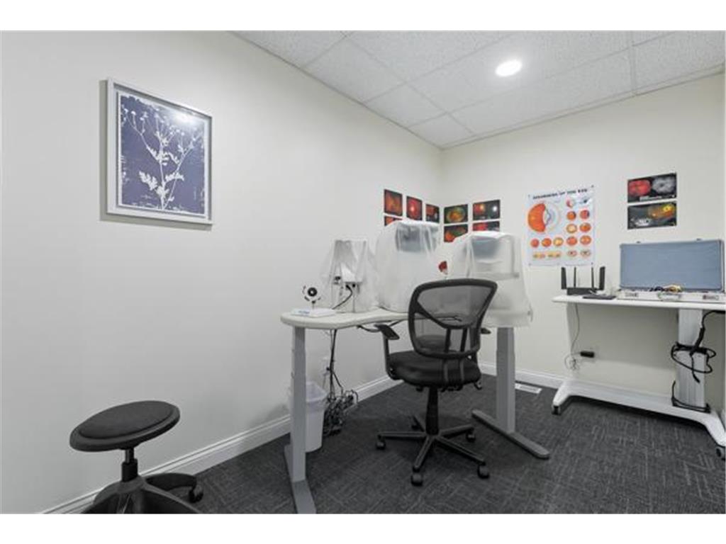 7046 Brooklyn Boulevard Brooklyn Center MN 55429 6795912 image6