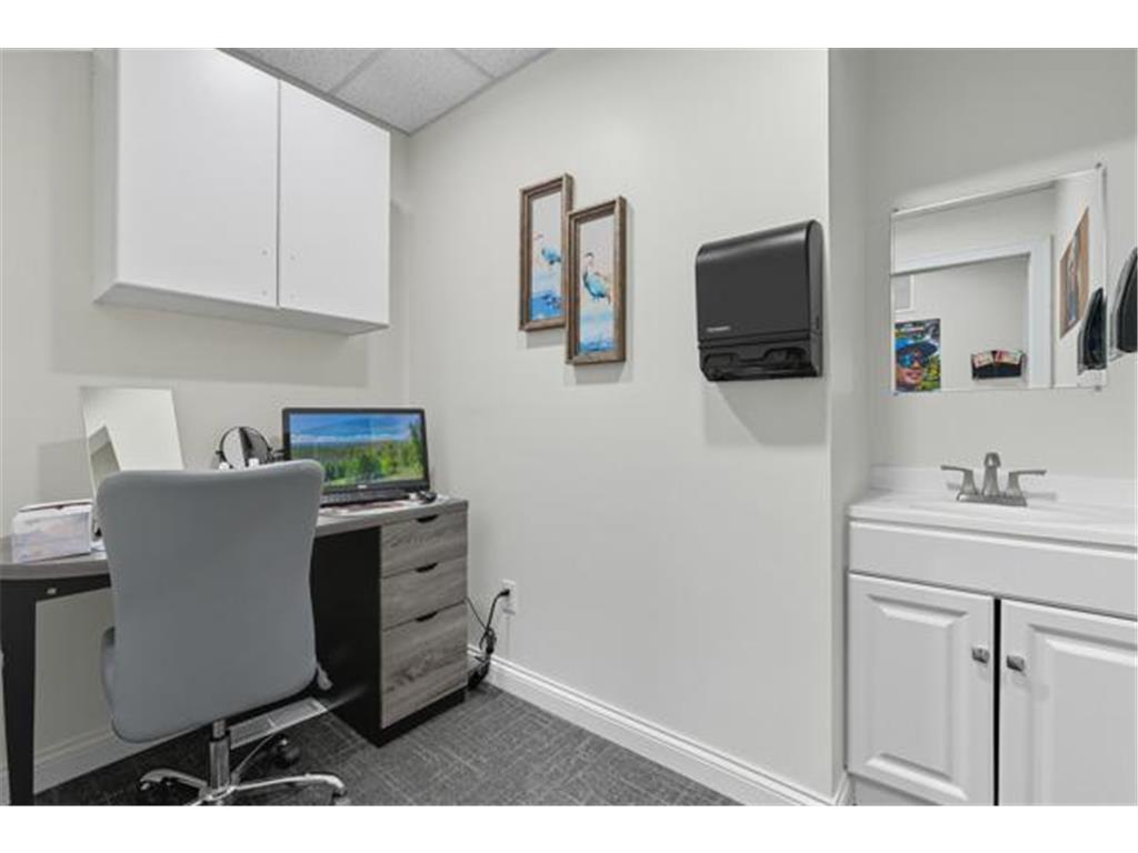 7046 Brooklyn Boulevard Brooklyn Center MN 55429 6795912 image9