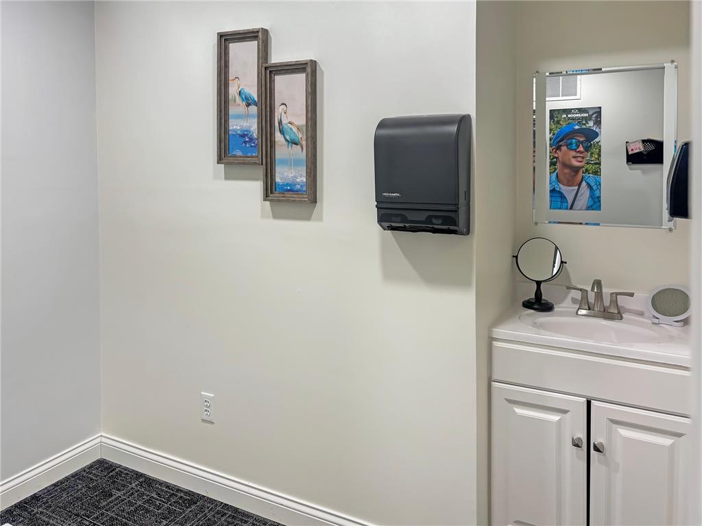 7046 Brooklyn Boulevard Brooklyn Center MN 55429 7016765 image11