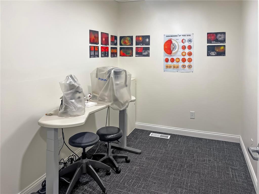 7046 Brooklyn Boulevard Brooklyn Center MN 55429 7016765 image7