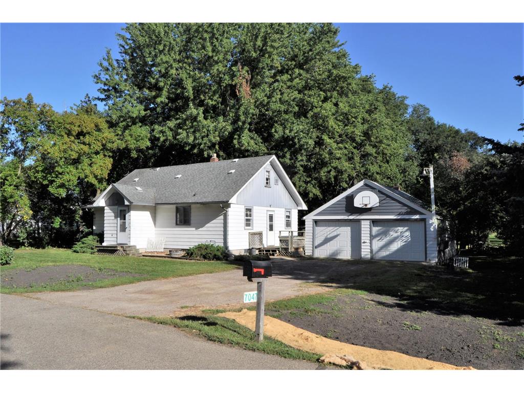 7047 Amy Lane, Montevideo, MN 56265 MLS 6254463 Edina Realty