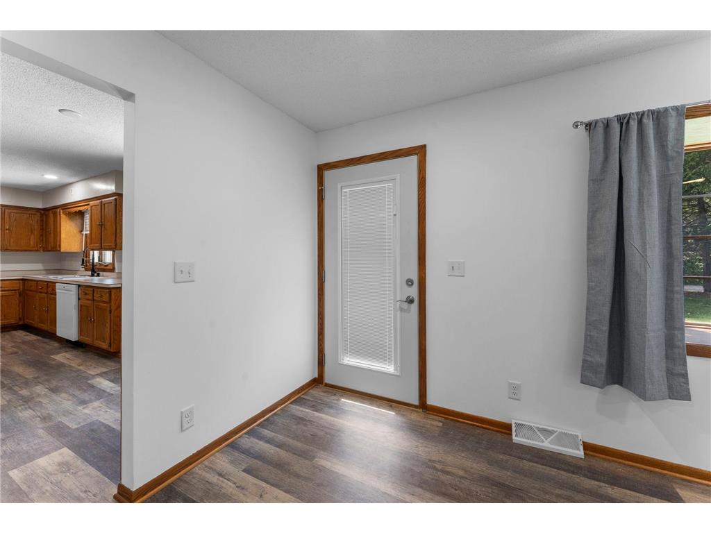 7047 Humber Trail NE North Branch MN 55056 7064559 image8
