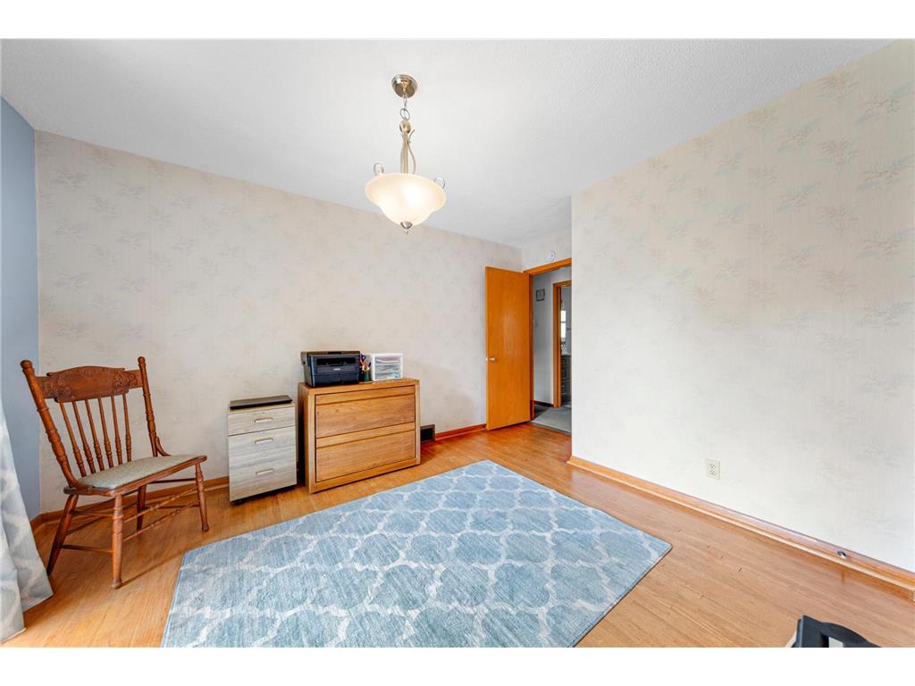 7049 Ewing Avenue N Brooklyn Center MN 55429 7080558 image19