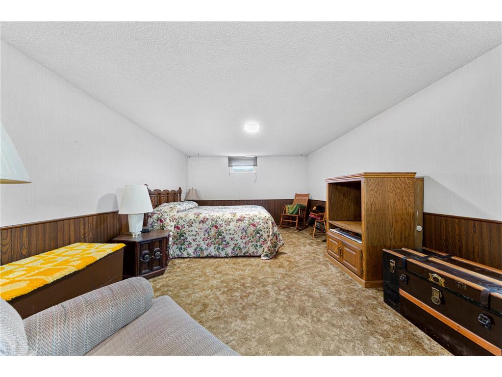 7049 Ewing Avenue N Brooklyn Center MN 55429 7080558 image28