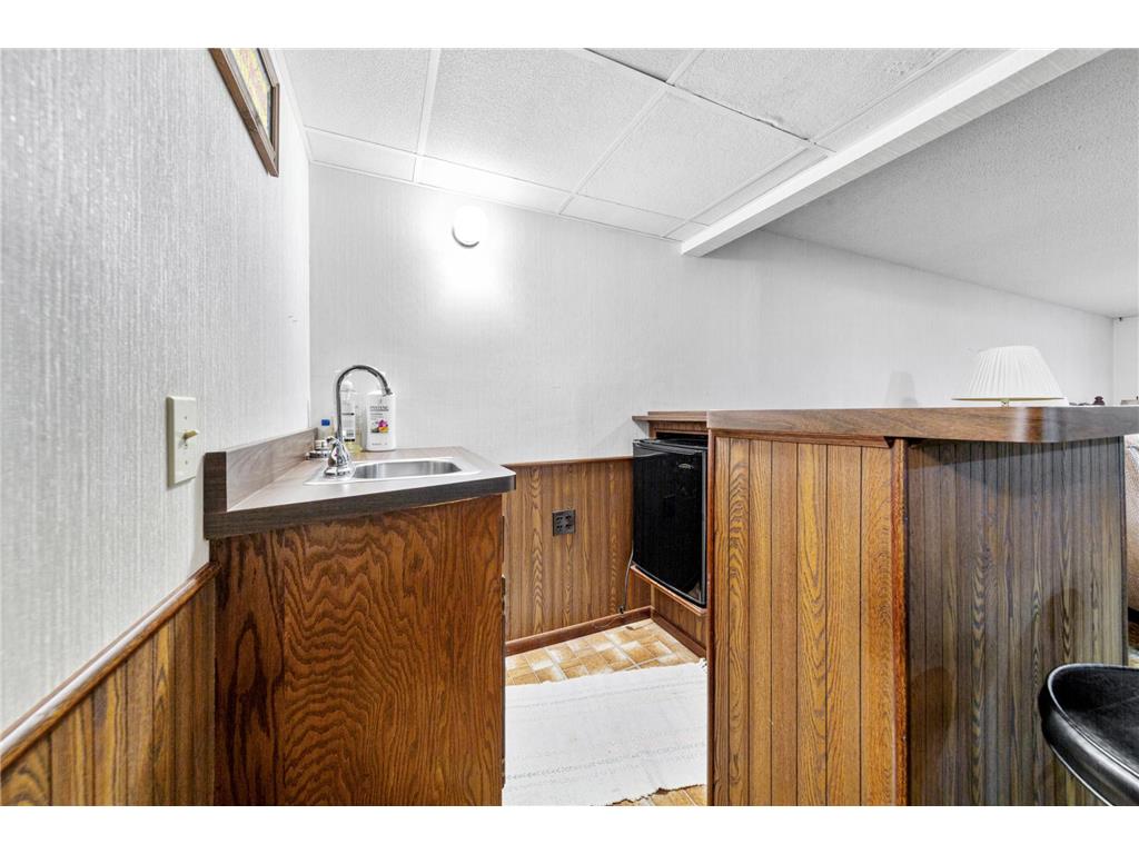 7049 Ewing Avenue N Brooklyn Center MN 55429 7080558 image30