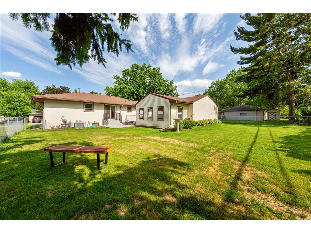 7049 Ewing Avenue N Brooklyn Center MN 55429 7080558 image5