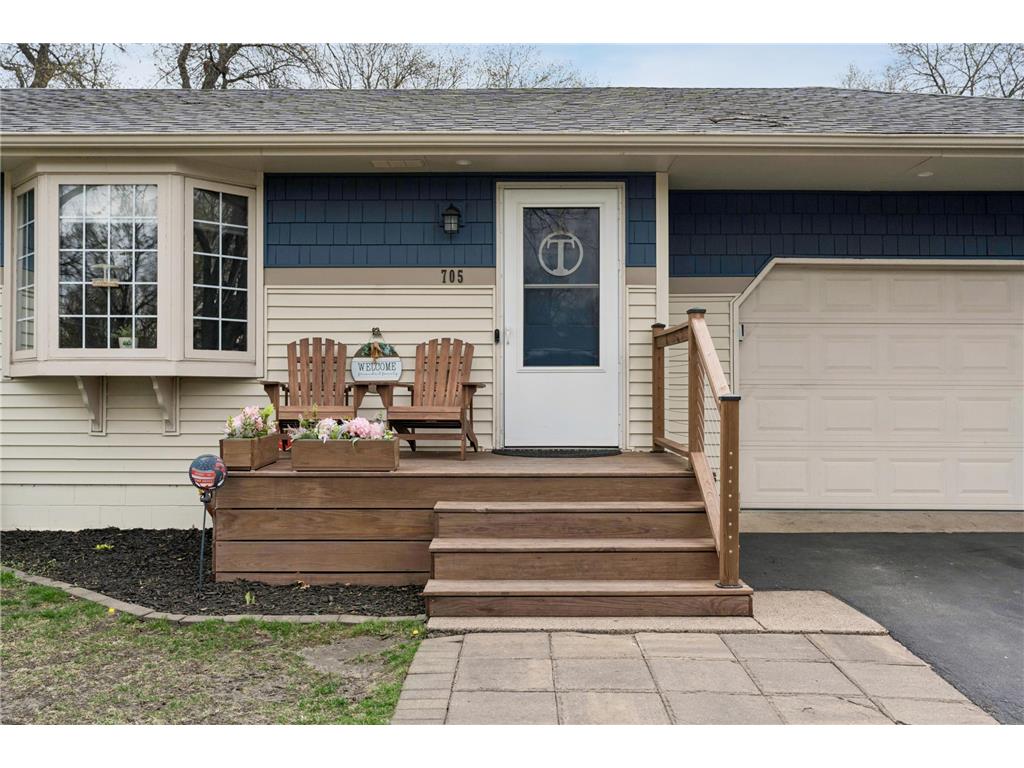 705 118th Avenue NE Blaine MN 55434 7050189 image1