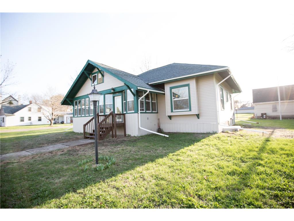 705 5th Avenue Madison MN 56256 6715471 image1