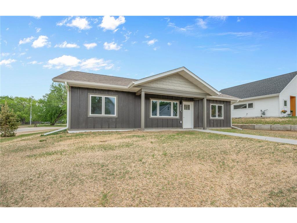 705 7th Avenue NW Grand Rapids MN 55744 7092598 image21
