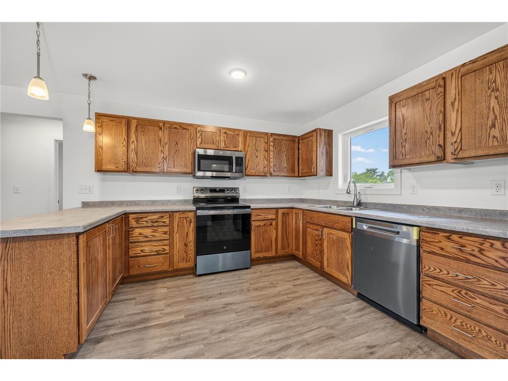 705 7th Avenue NW Grand Rapids MN 55744 7092598 image5