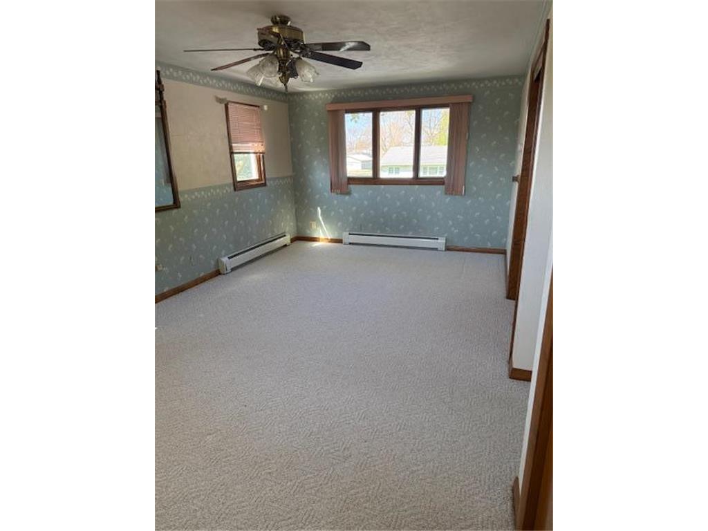 705 Adams Street Armstrong IA 50514 7067829 image12