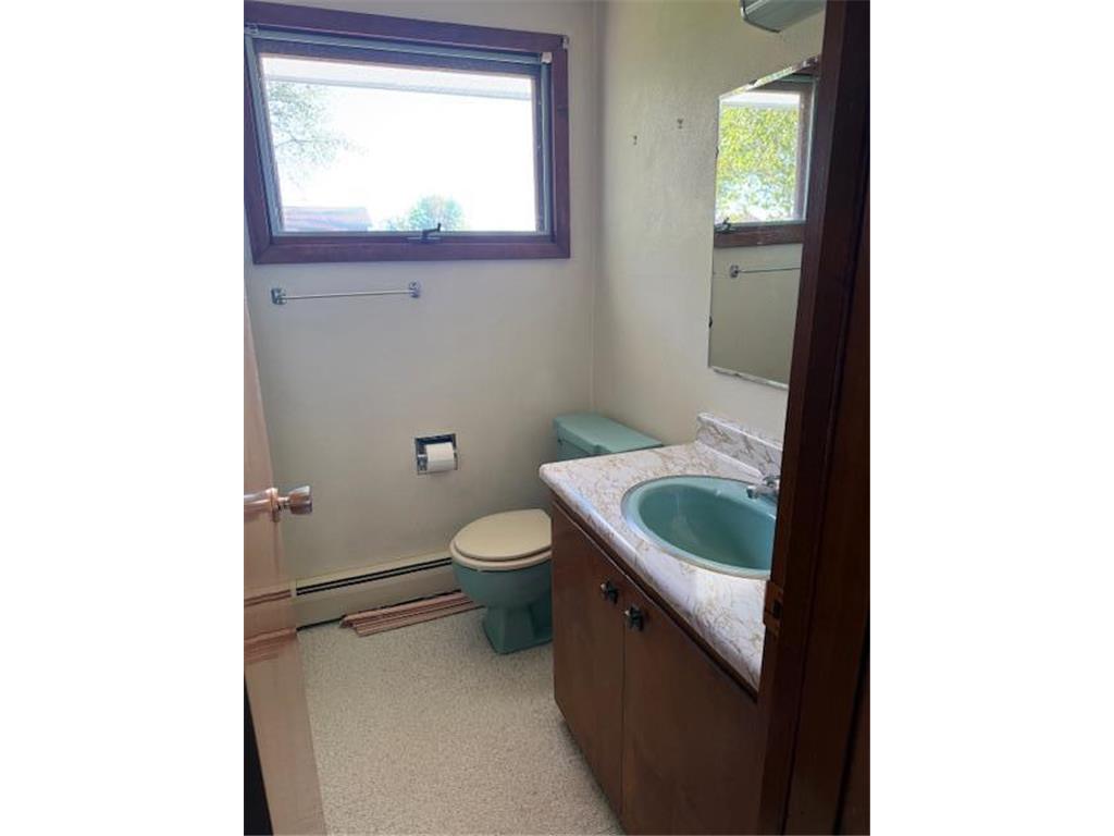 705 Adams Street Armstrong IA 50514 7067829 image14