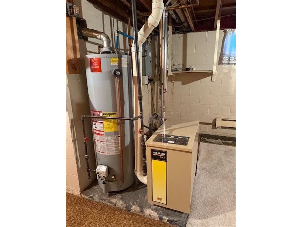 705 Adams Street Armstrong IA 50514 7067829 image17