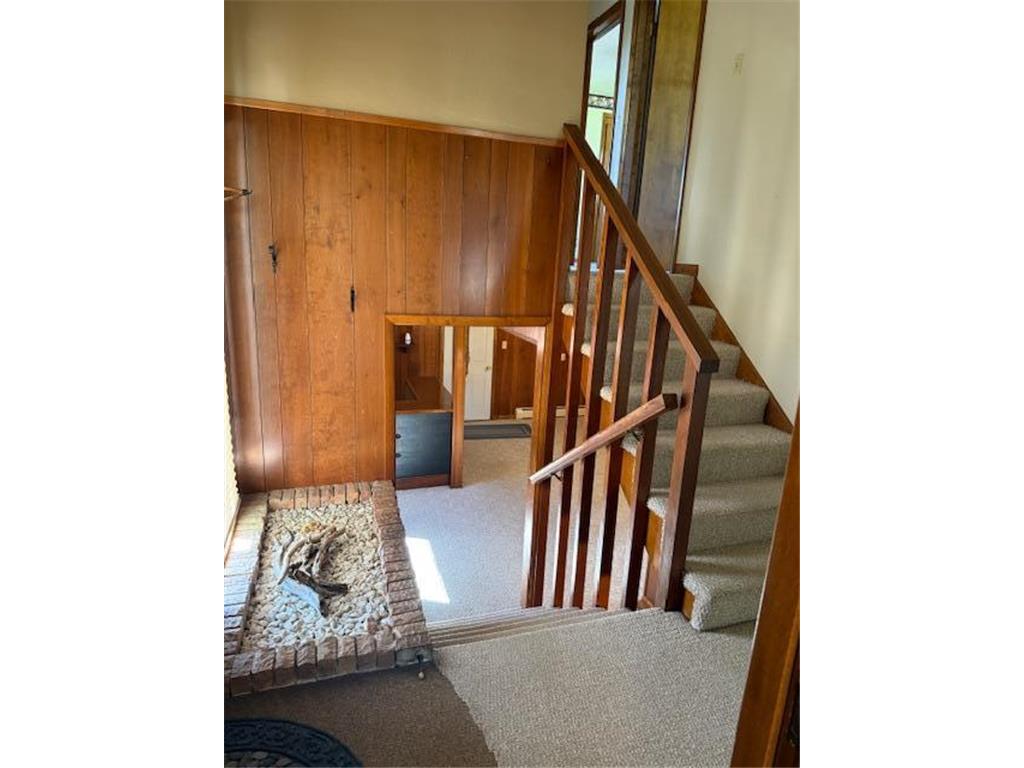 705 Adams Street Armstrong IA 50514 7067829 image8