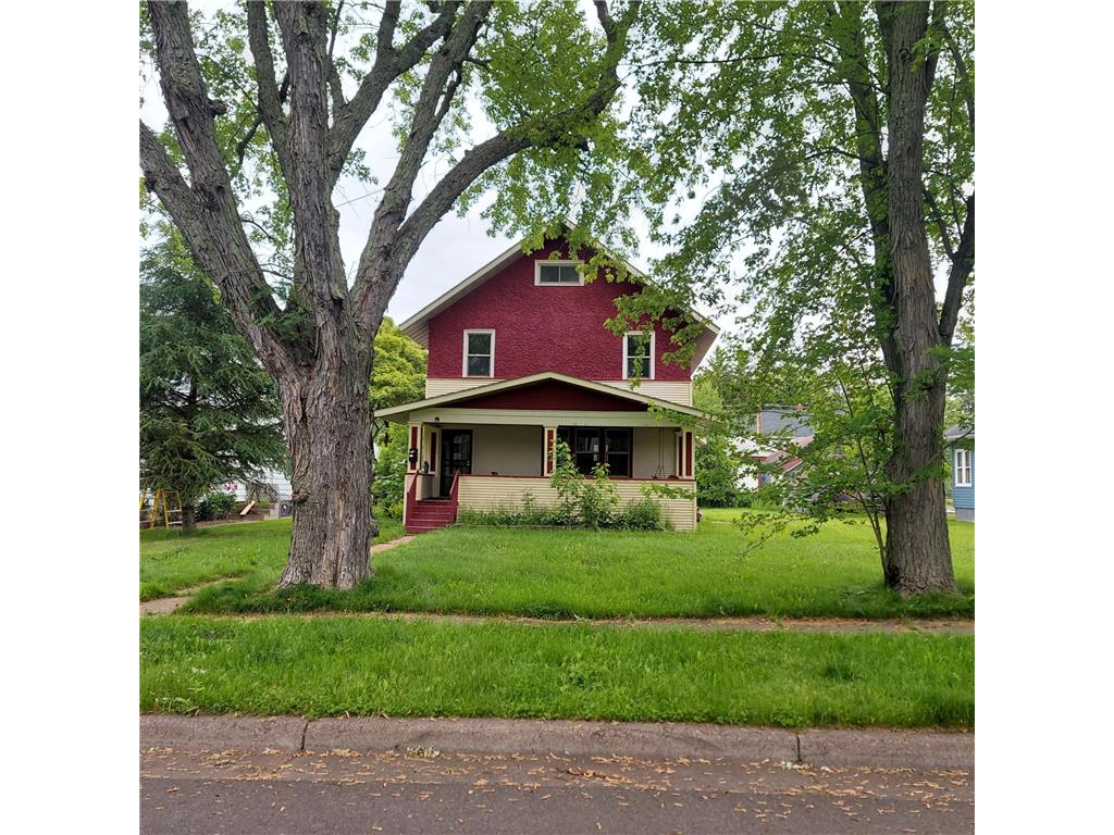 705 E 7th Street Superior WI 54880 6560063 image1