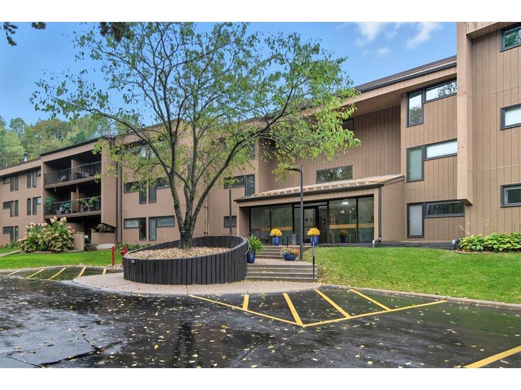 705 E Burnsville Parkway #215 Burnsville MN 55337 6653827 image1
