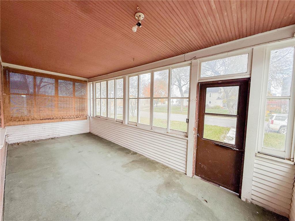 705 E Depue Avenue Olivia MN 56277 6812490 image6