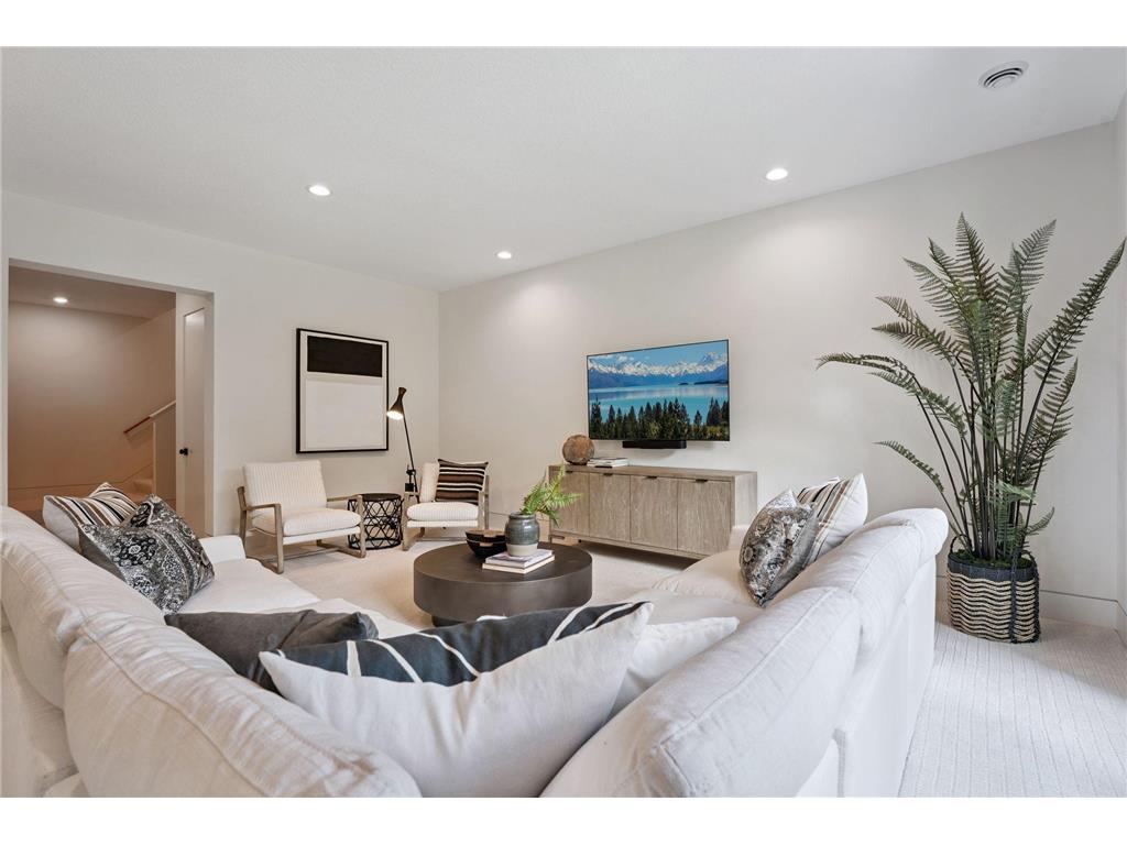 705 Ensconced Way Chaska MN 55318 7067820 image112