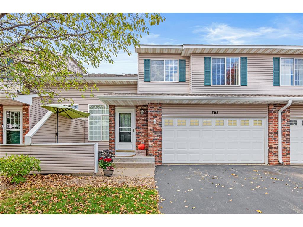 705 Evergreen Circle Hudson WI 54016 6805131 image1