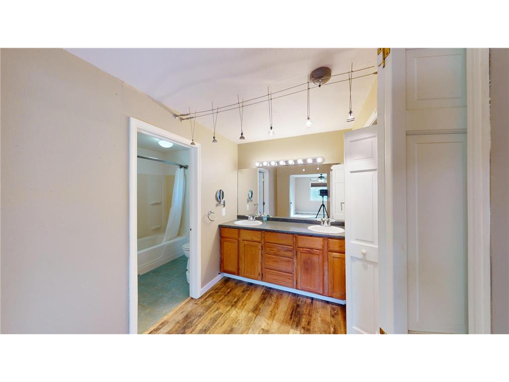 705 Glenview Drive Albert Lea MN 56007 6771858 image15