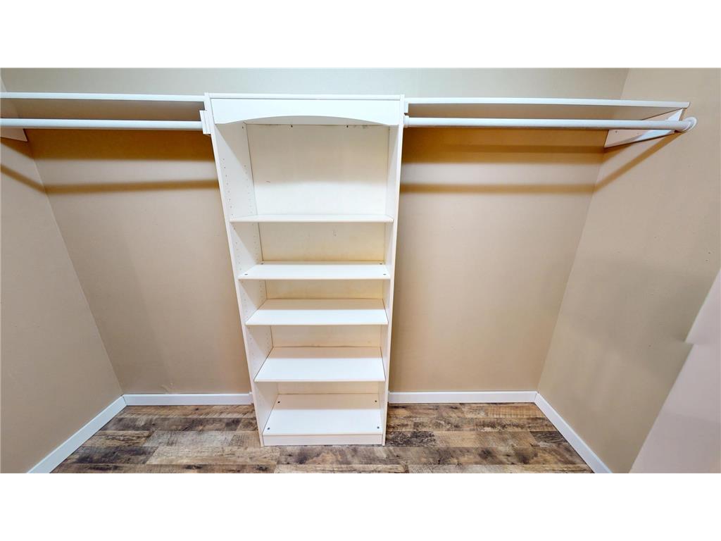 705 Glenview Drive Albert Lea MN 56007 6771858 image18