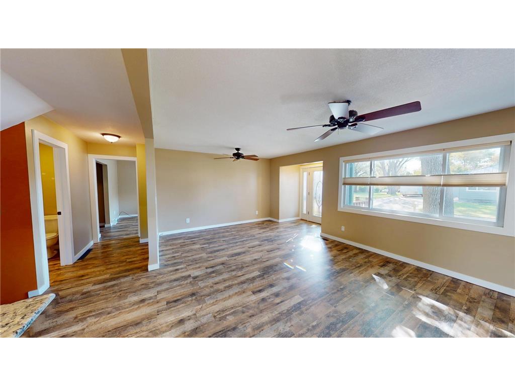 705 Glenview Drive Albert Lea MN 56007 6771858 image4