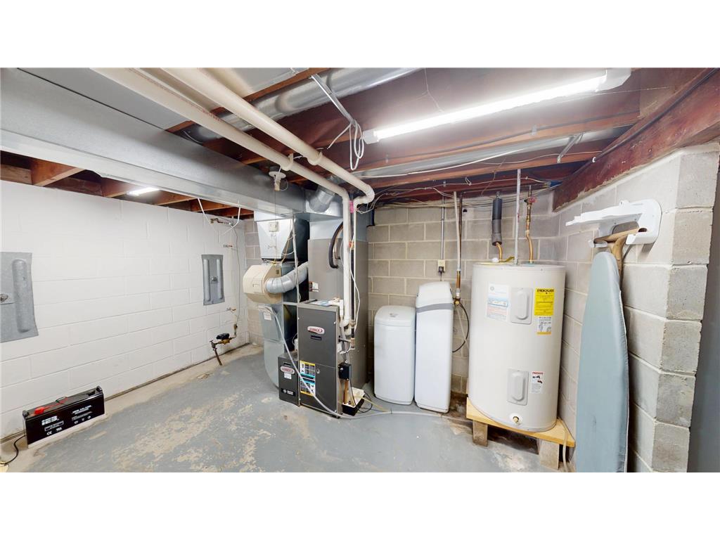 705 Glenview Drive Albert Lea MN 56007 7021785 image34