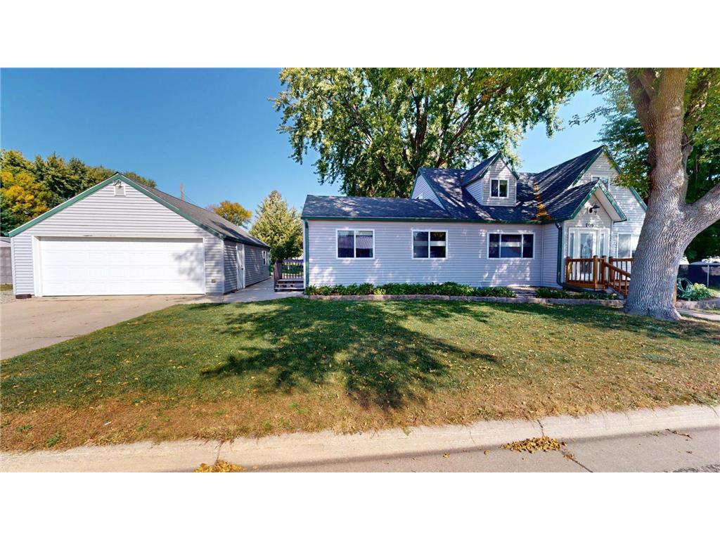 705 Glenview Drive Albert Lea MN 56007 7021785 image41