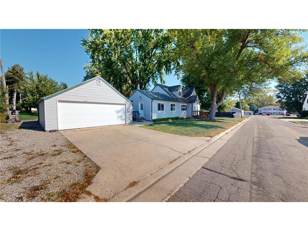 705 Glenview Drive Albert Lea MN 56007 7021785 image42
