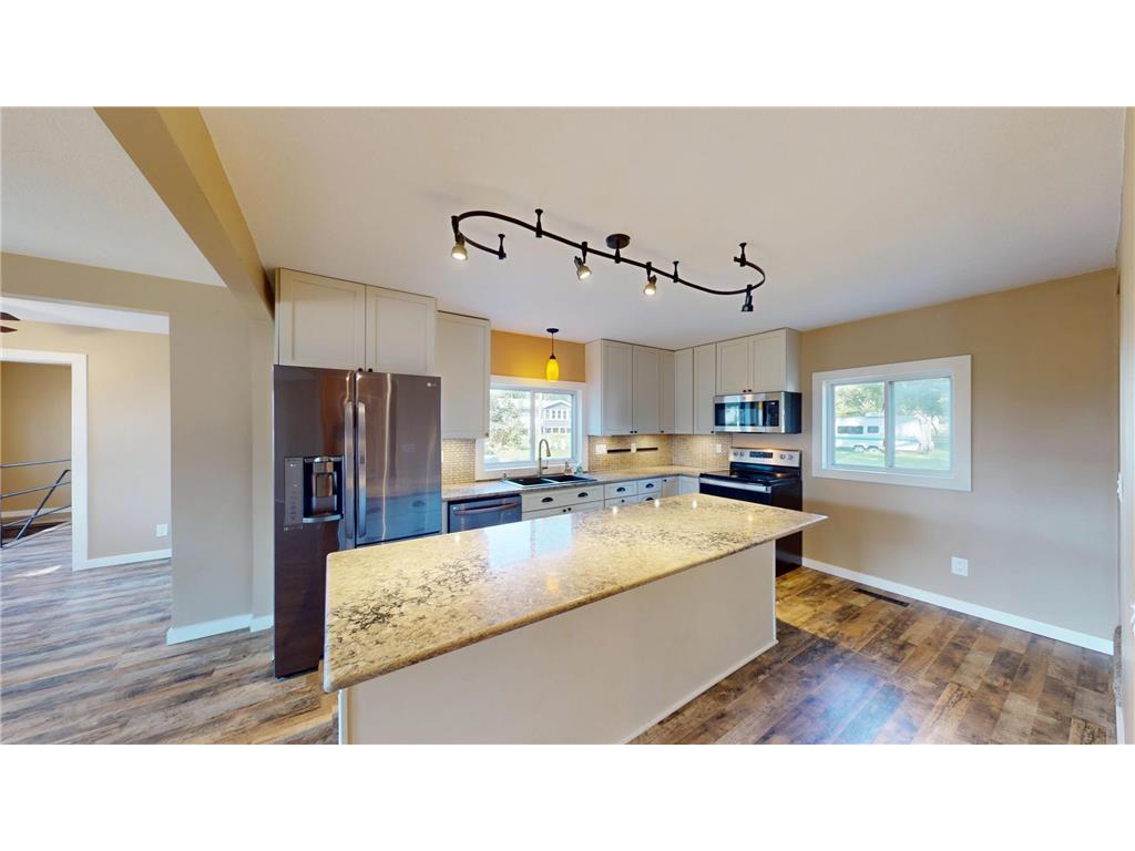 705 Glenview Drive Albert Lea MN 56007 7021785 image7