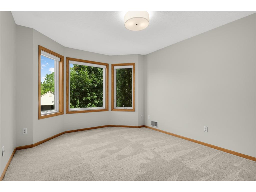 705 Granite Drive Eagan MN 55123 7082713 image36