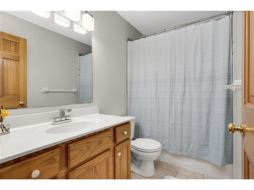 705 Granite Drive Eagan MN 55123 7082713 image39