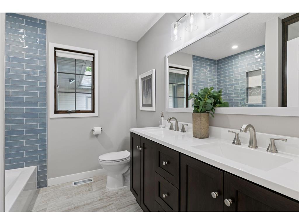 705 Highland Drive New Prague MN 56071 6808850 image23