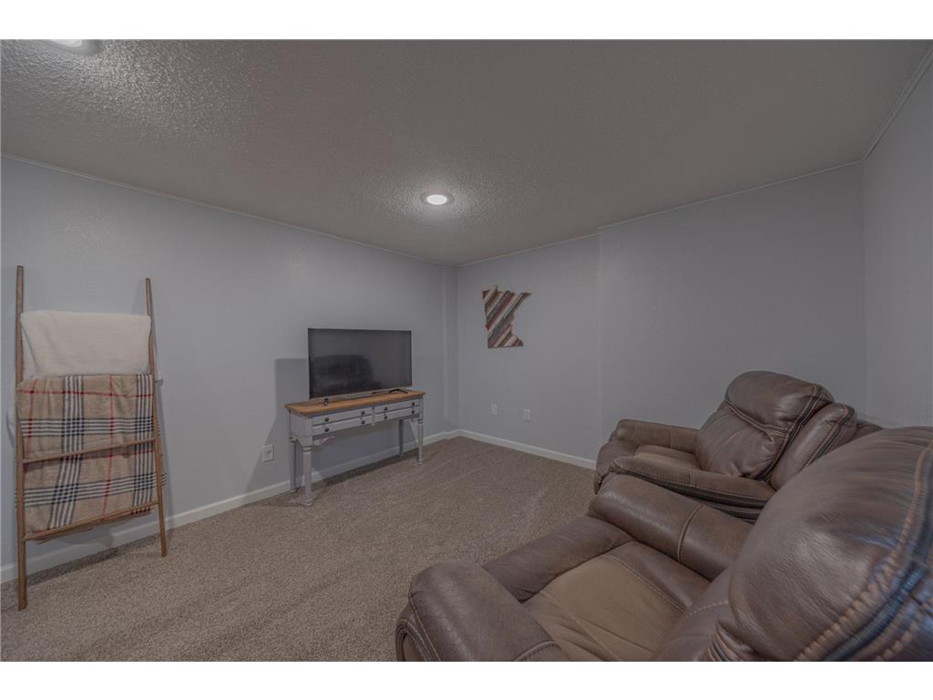 705 Johanna Avenue Willmar MN 56201 7114334 image6