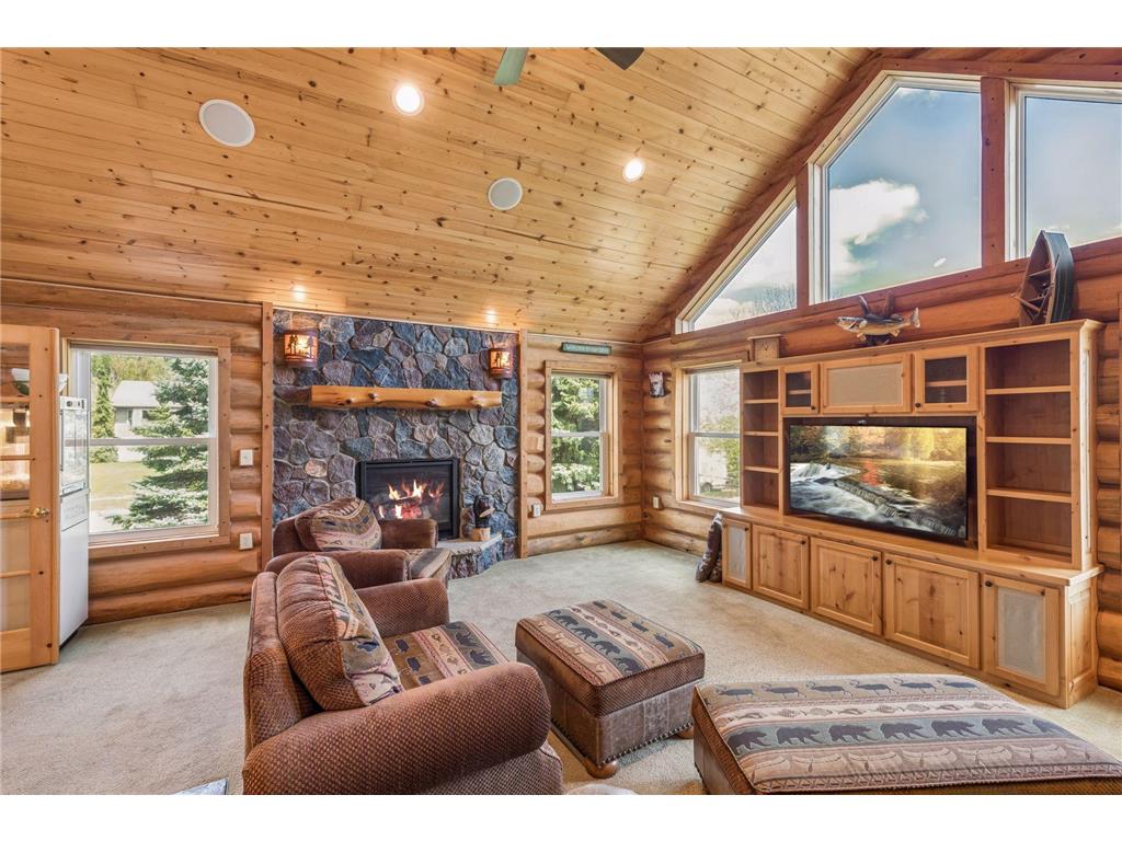 705 Leon Street Jordan MN 55352 7058848 image1