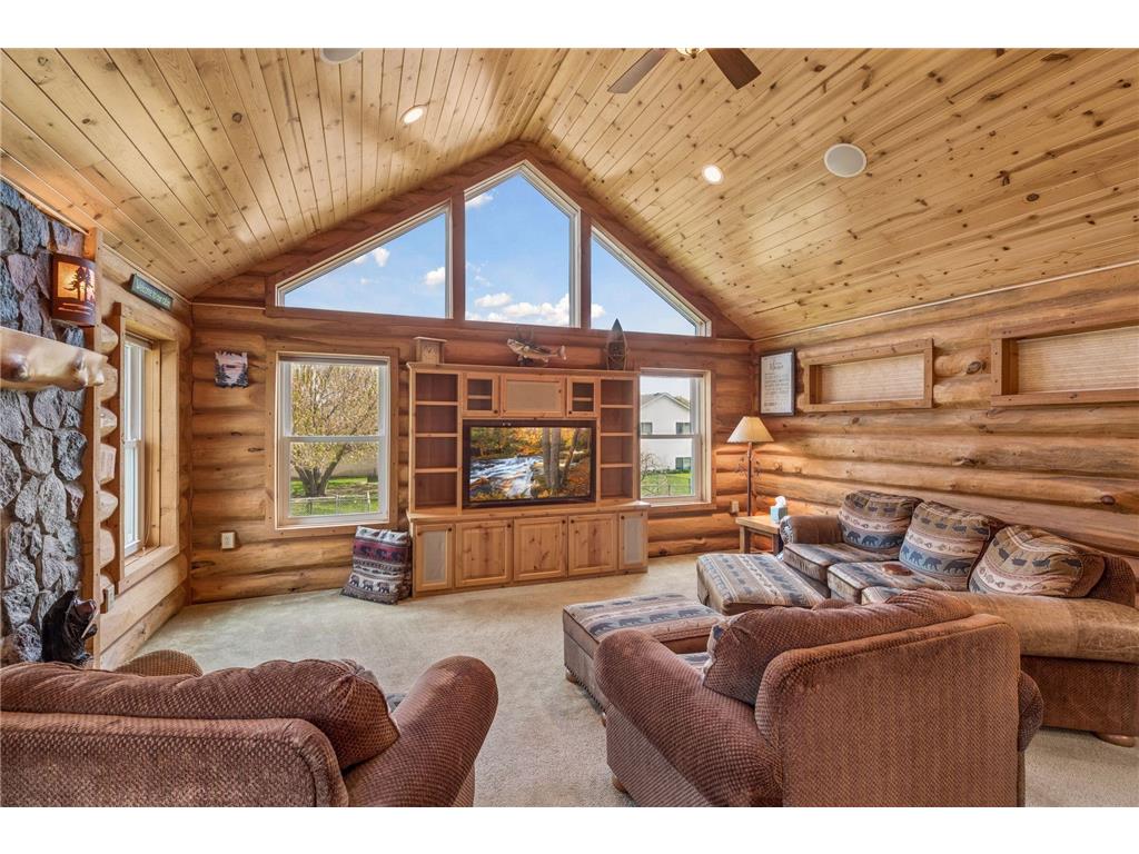 705 Leon Street Jordan MN 55352 7058848 image2