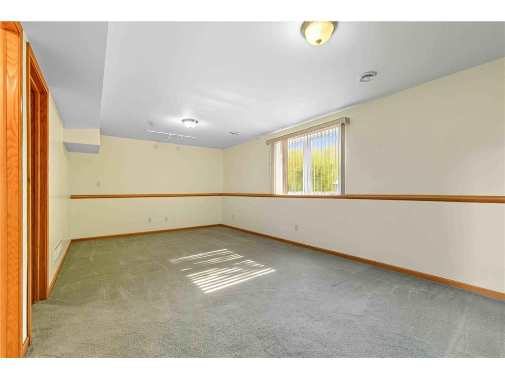 705 Linden Street Isle MN 56342 6800602 image19