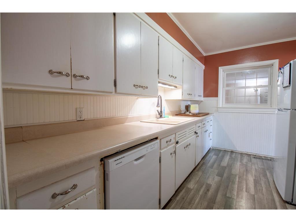 705 Marshall Avenue Henning MN 56551 7090555 image13