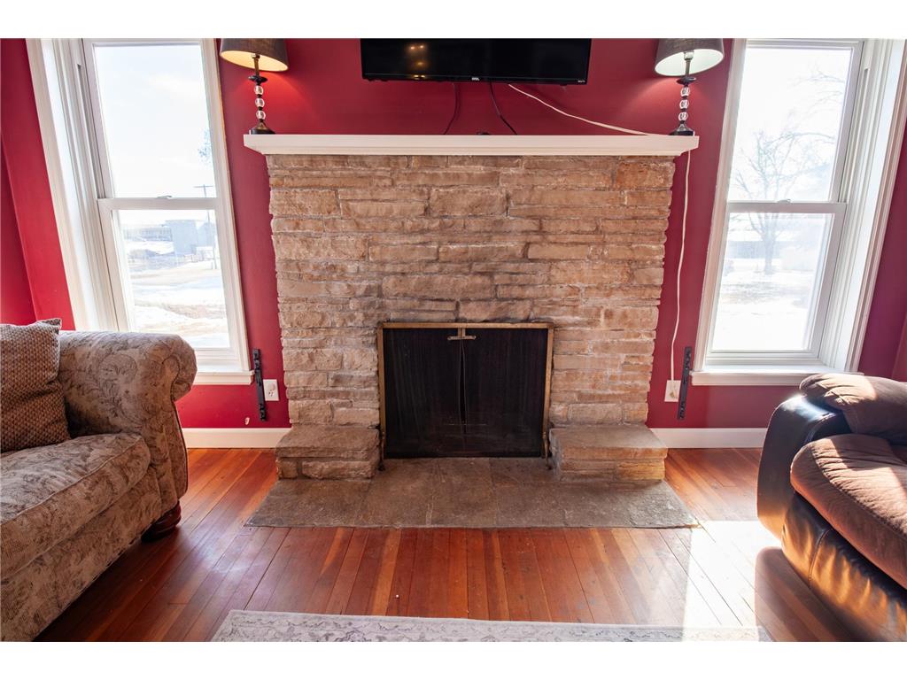 705 Marshall Avenue Henning MN 56551 7090555 image18