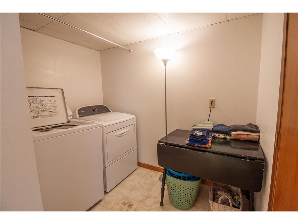 705 Marshall Avenue Henning MN 56551 7090555 image33