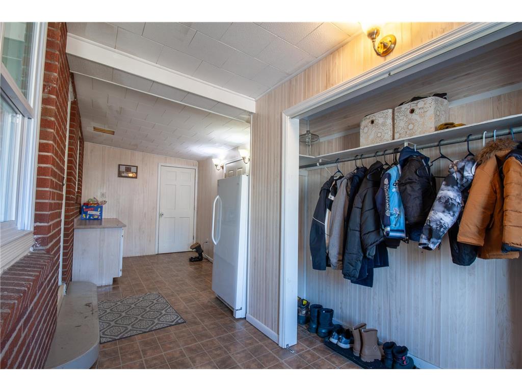 705 Marshall Avenue Henning MN 56551 7090555 image42