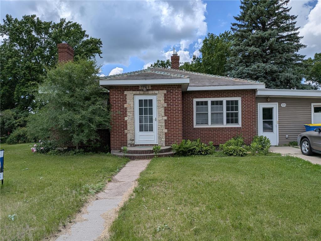 705 Marshall Avenue Henning MN 56551 7090555 image46