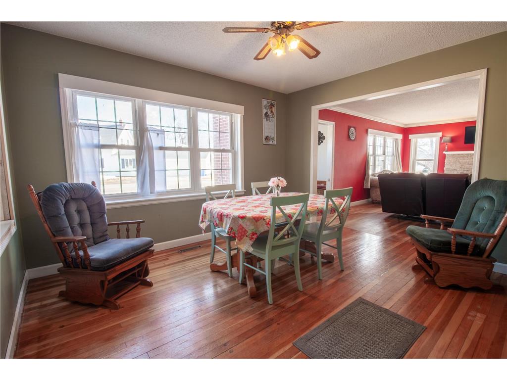 705 Marshall Avenue Henning MN 56551 7090555 image7