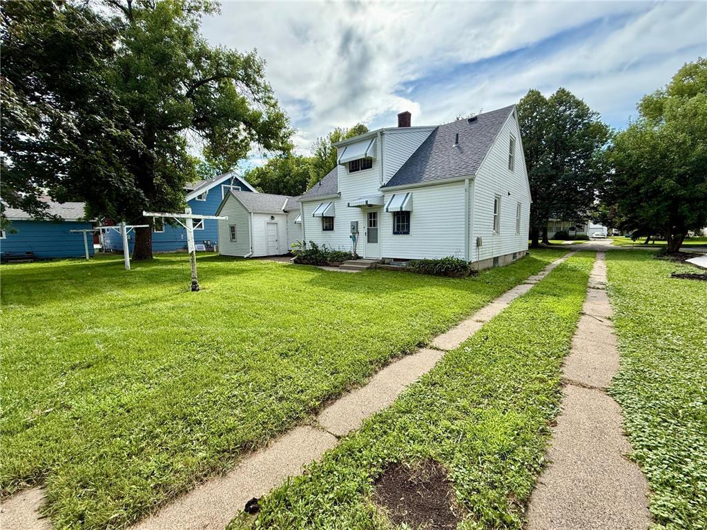 705 N Carver Street Winthrop MN 55396 6773930 image4