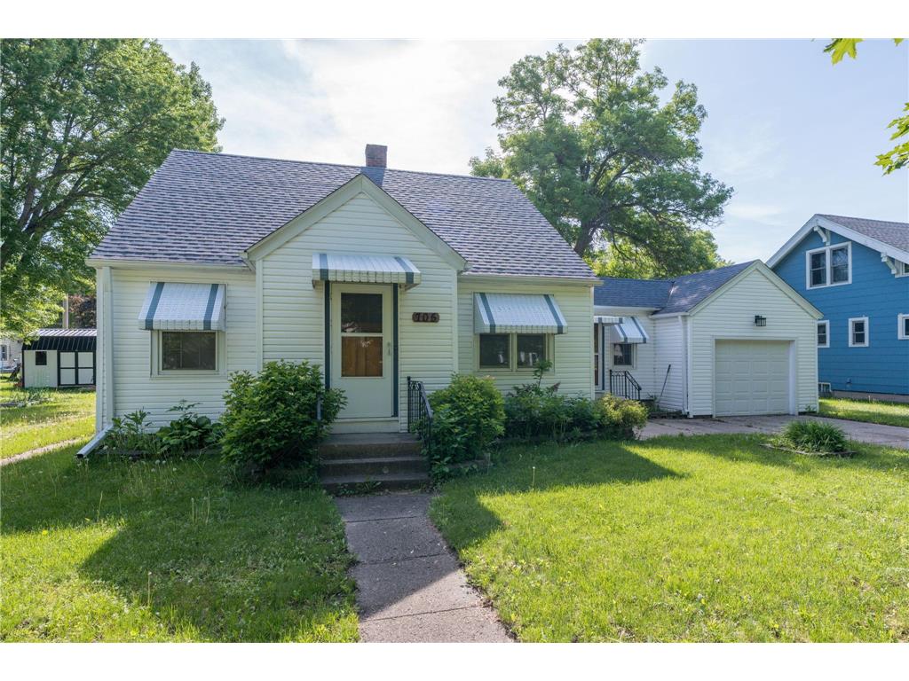 705 N Carver Street Winthrop MN 55396 7083715 image2