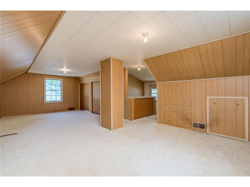 705 N Carver Street Winthrop MN 55396 7083715 image21