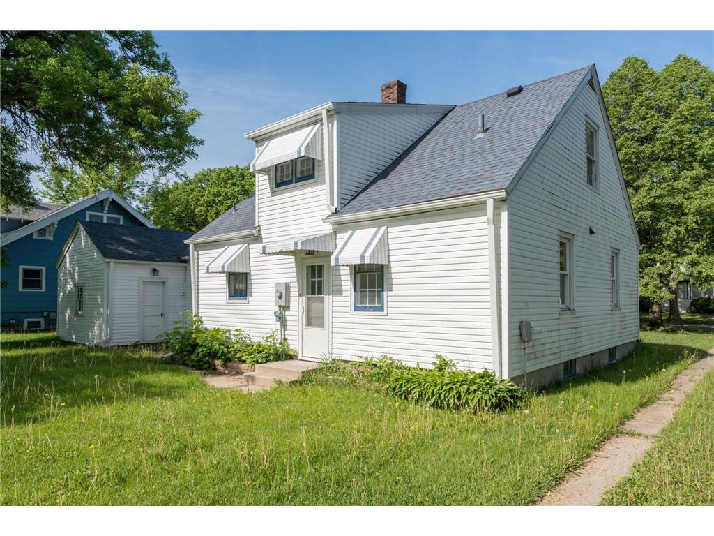 705 N Carver Street Winthrop MN 55396 7083715 image27