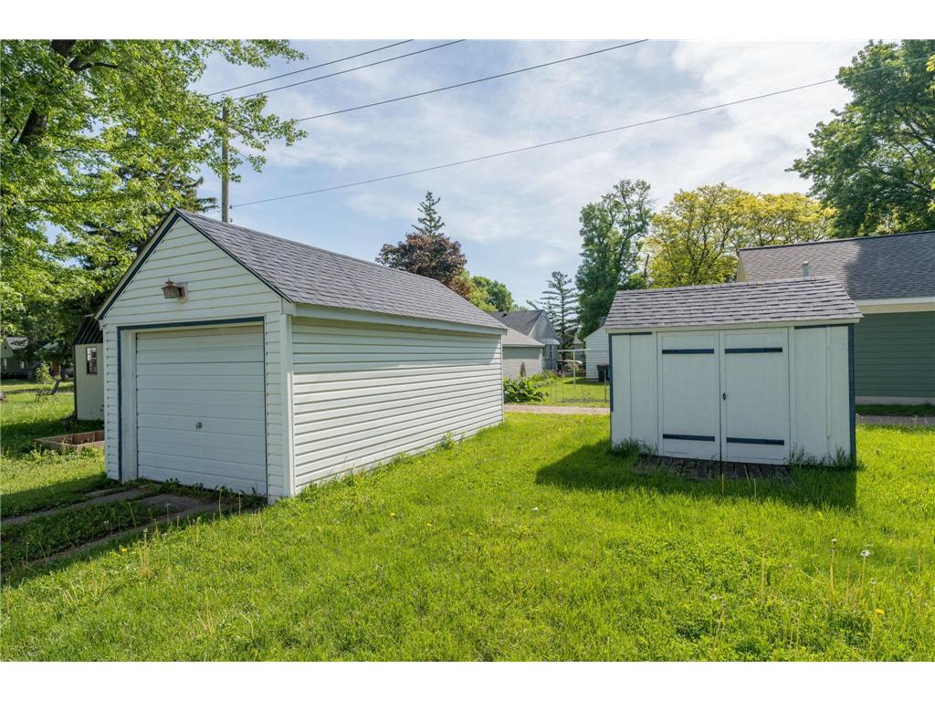705 N Carver Street Winthrop MN 55396 7083715 image29