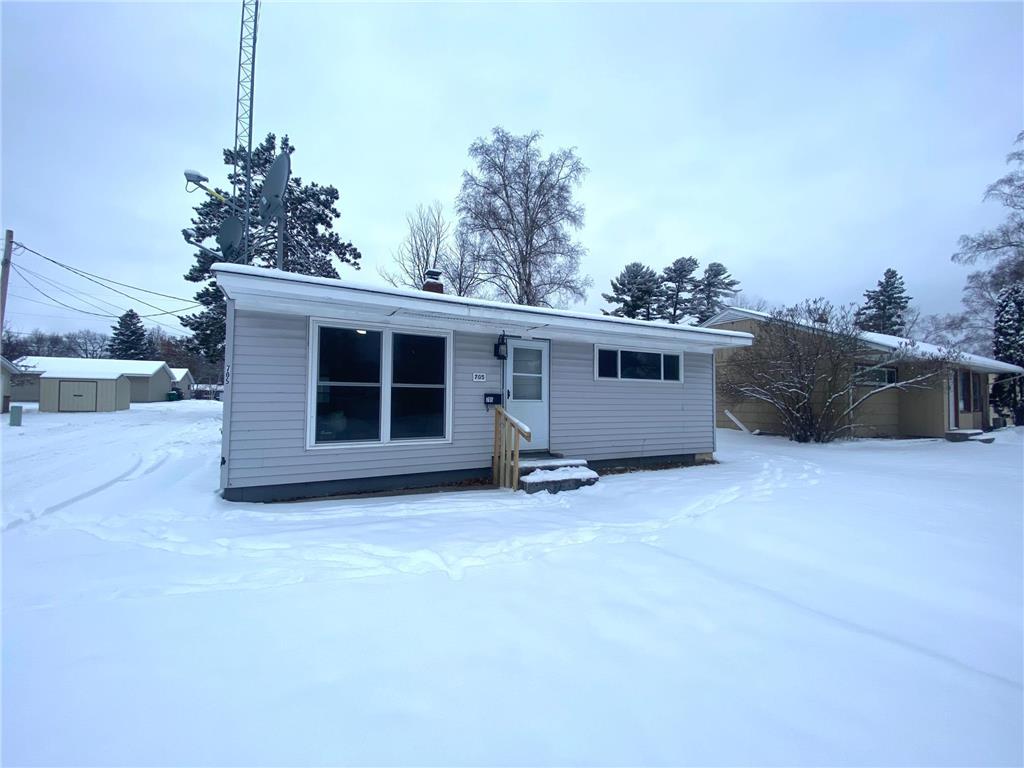 705 NE 7th Avenue Grand Rapids MN 55744 6475289 image1