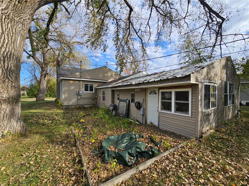 705 Neill Street Buxton ND 58218 7080376 image5